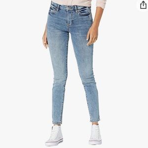 NWT TRUE RELIGION HIGH RISE SUPER SKINNY BLUE JEANS SIZE 28